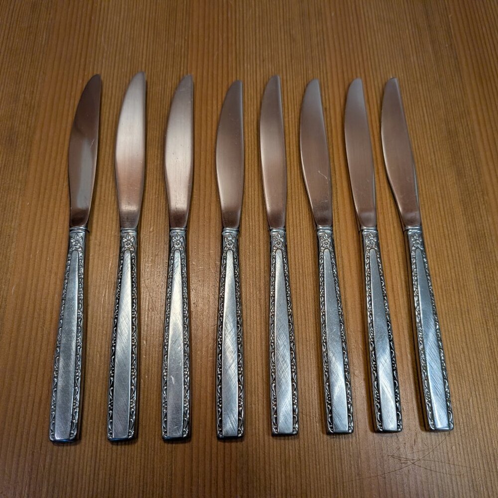 Lot of 8 Oneida Community VIA ROMA Stainless 9.25" Dinner Table Knife Knives Set